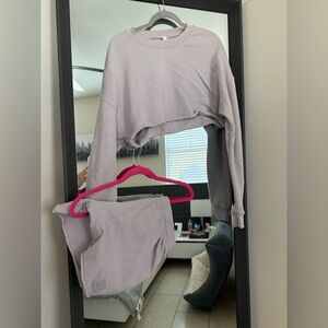 Alo Sweatshirt Set Cropped